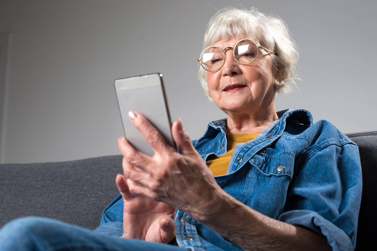 Smartphone adapté aux seniors, utopie ou véritable atout ?